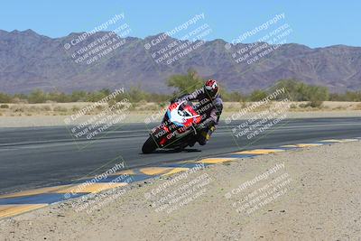 media/Mar-24-2025-Moto Forza (Mon) [[57ce5c5cff]]/1-Advanced Group/Session 3 (Turn 6 Inside)/